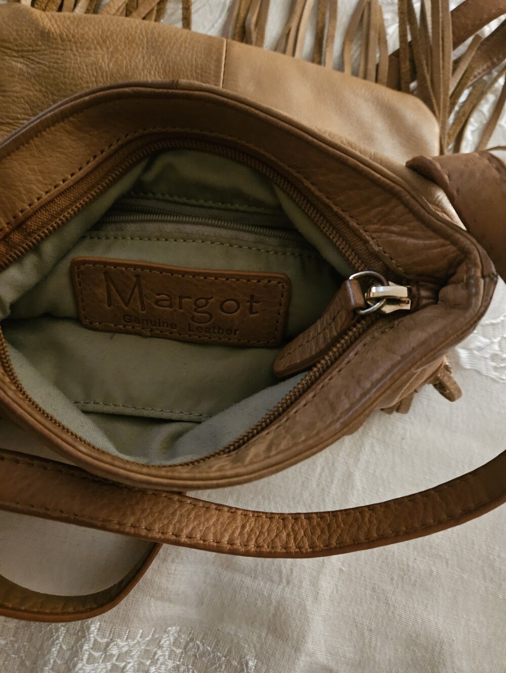 Margot Vintage Crossbody Fringe Leather Bag Camel Color - Picture 3 of 8